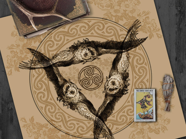Athene Owl Tarot Altar Cloth Square