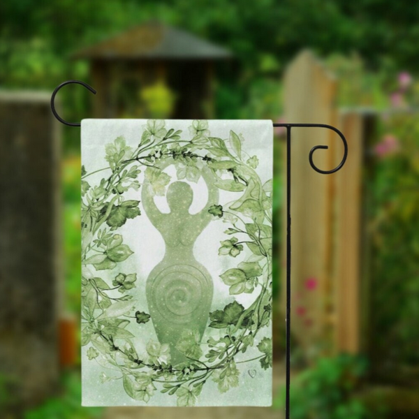 Green Wreath Garden Flag - Litha Summer Pagan Decoration Single / 12X18 Inch