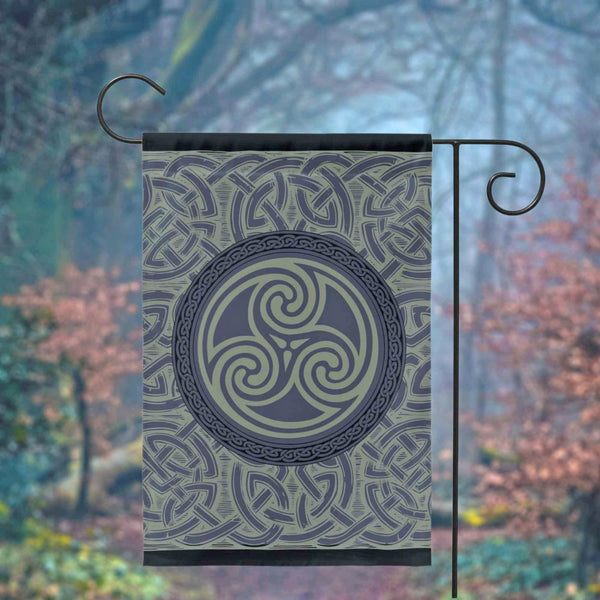 Dark Celtic Triskelle Garden Flag Double / 18.325X27 Inch