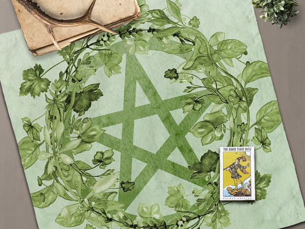 Green Pentacle Tarot And Altar Cloth - Botanical Wicca Witch Pagan Decor 22X22 Inch Twill Square